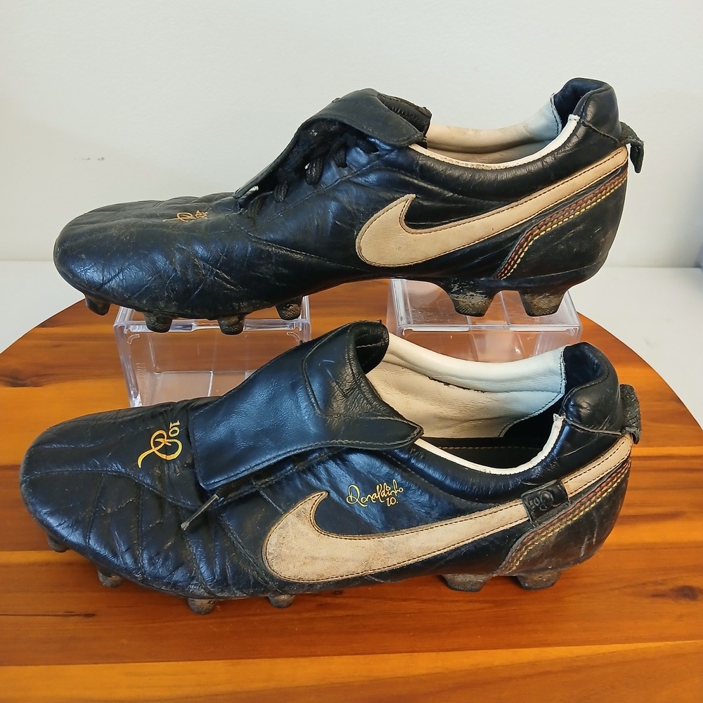 Nike Ronaldinho 10 Tiempo Soccer Cleats Mens 7 Black Gold Leather 315362-027